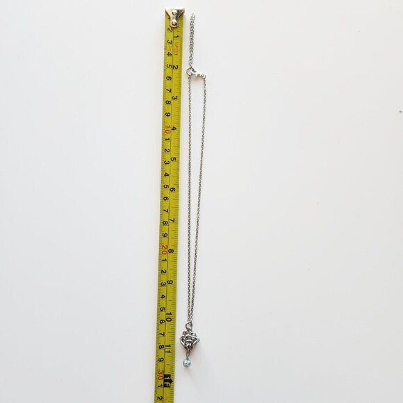 Vintage classic & elegant diamond-shaped silver necklace with a blue pearl - Picture 6 of 10